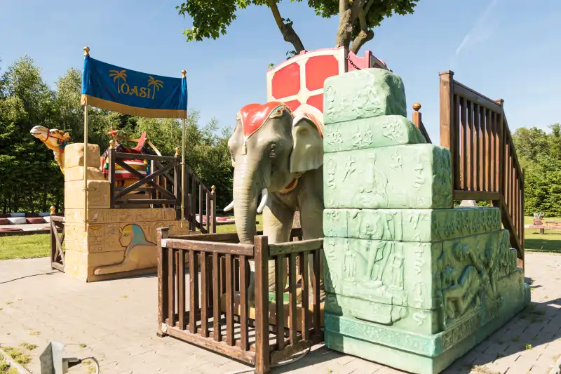 park rozrywki bryllandia bujaki