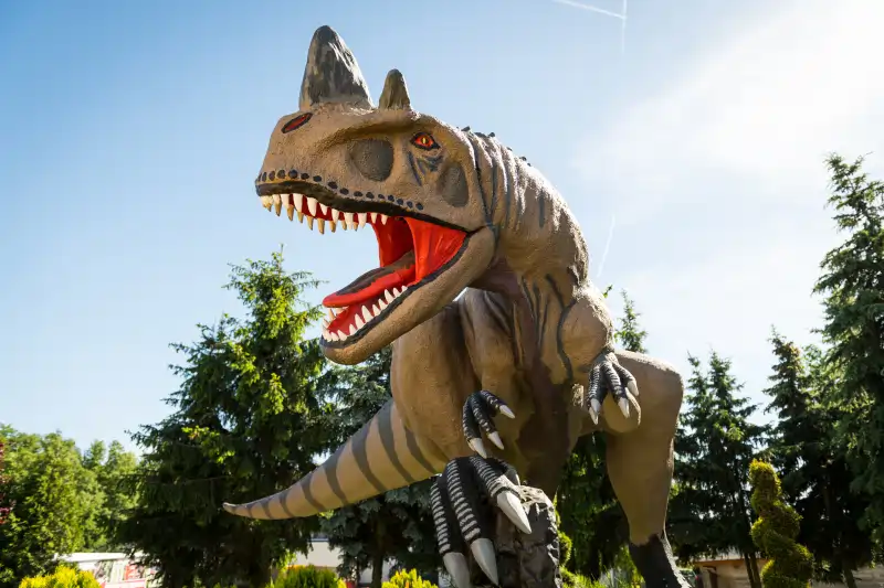 park rozrywki bryllandia dinozaury 2