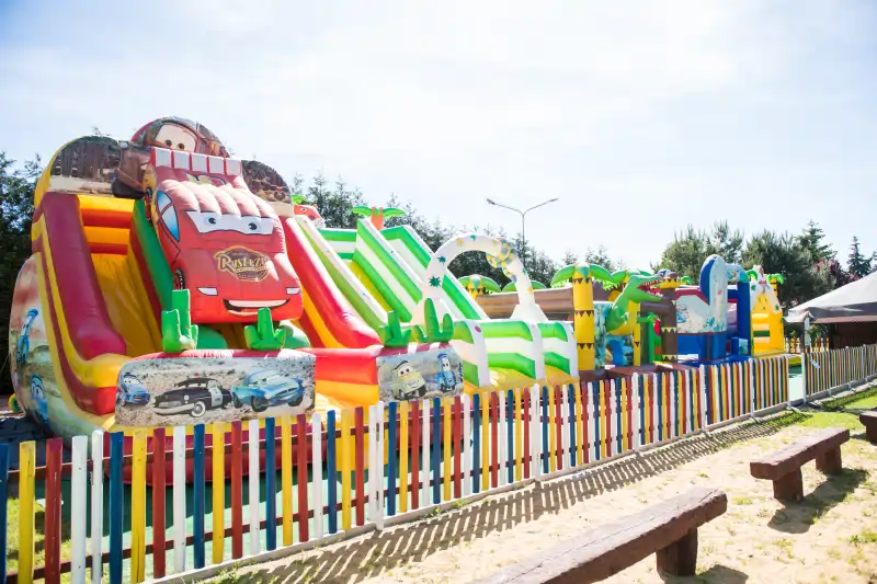 park rozrywki bryllandia dmuchańce Dmuchańce